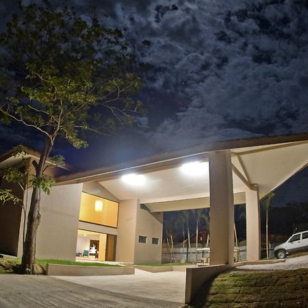 Nammbu Beach Front Bungalows Samara Bagian luar foto