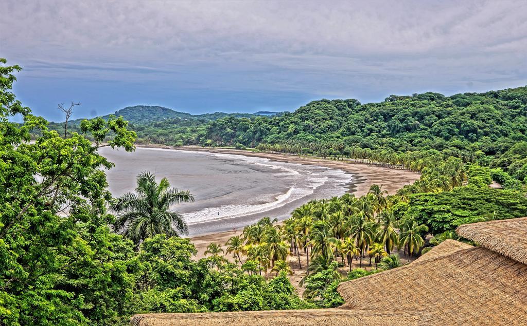Nammbu Beach Front Bungalows Samara Bagian luar foto