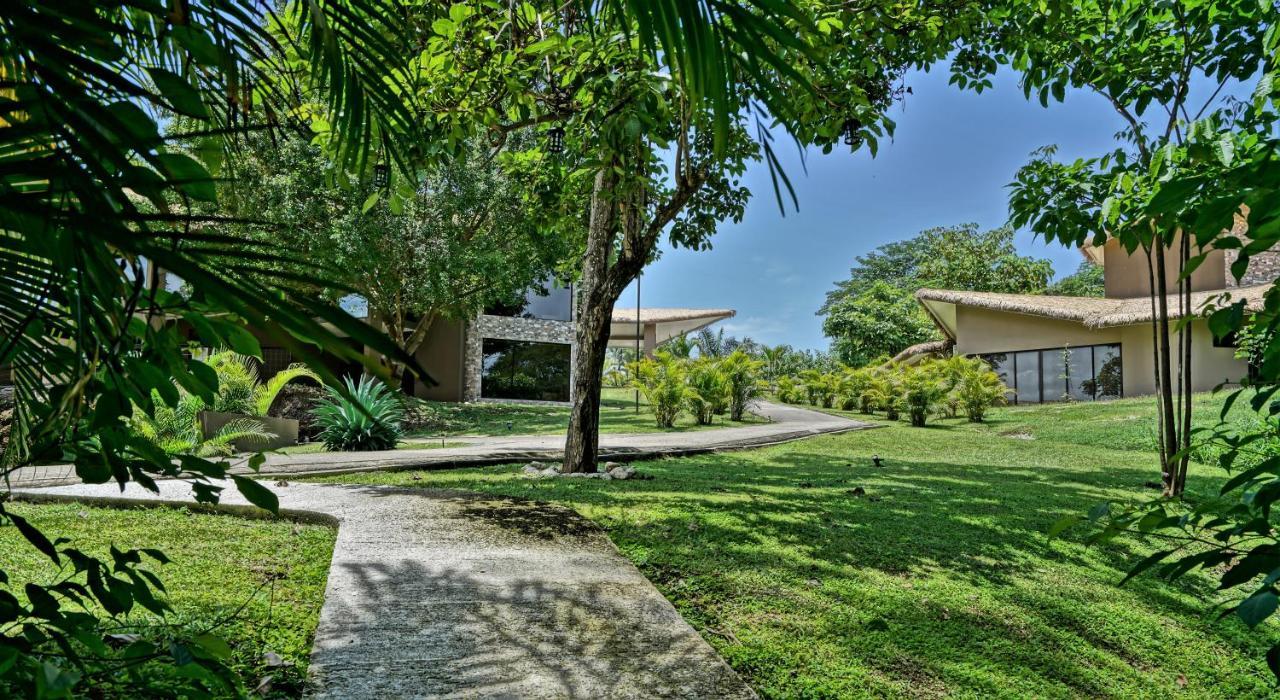 Nammbu Beach Front Bungalows Samara Bagian luar foto