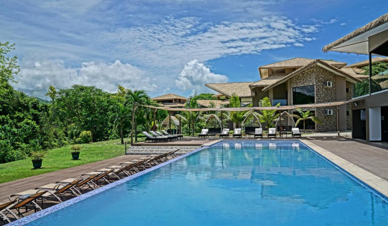 Nammbu Beach Front Bungalows Samara Bagian luar foto